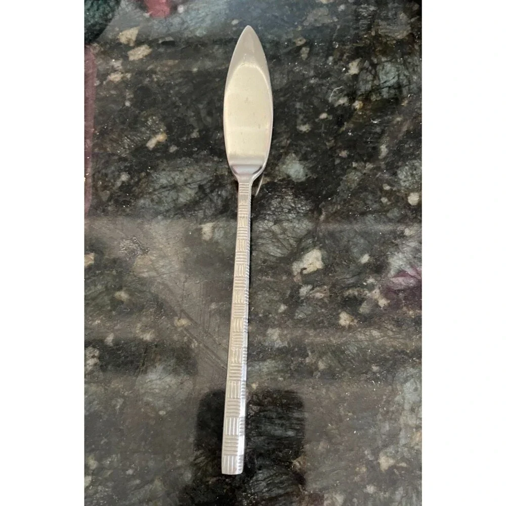 Pfaltzgraff Satin Chopstick master butter knife VINTAGE NWT